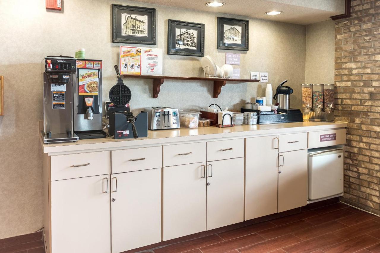 Quality Express Inn & Suites Mineral Wells Εξωτερικό φωτογραφία